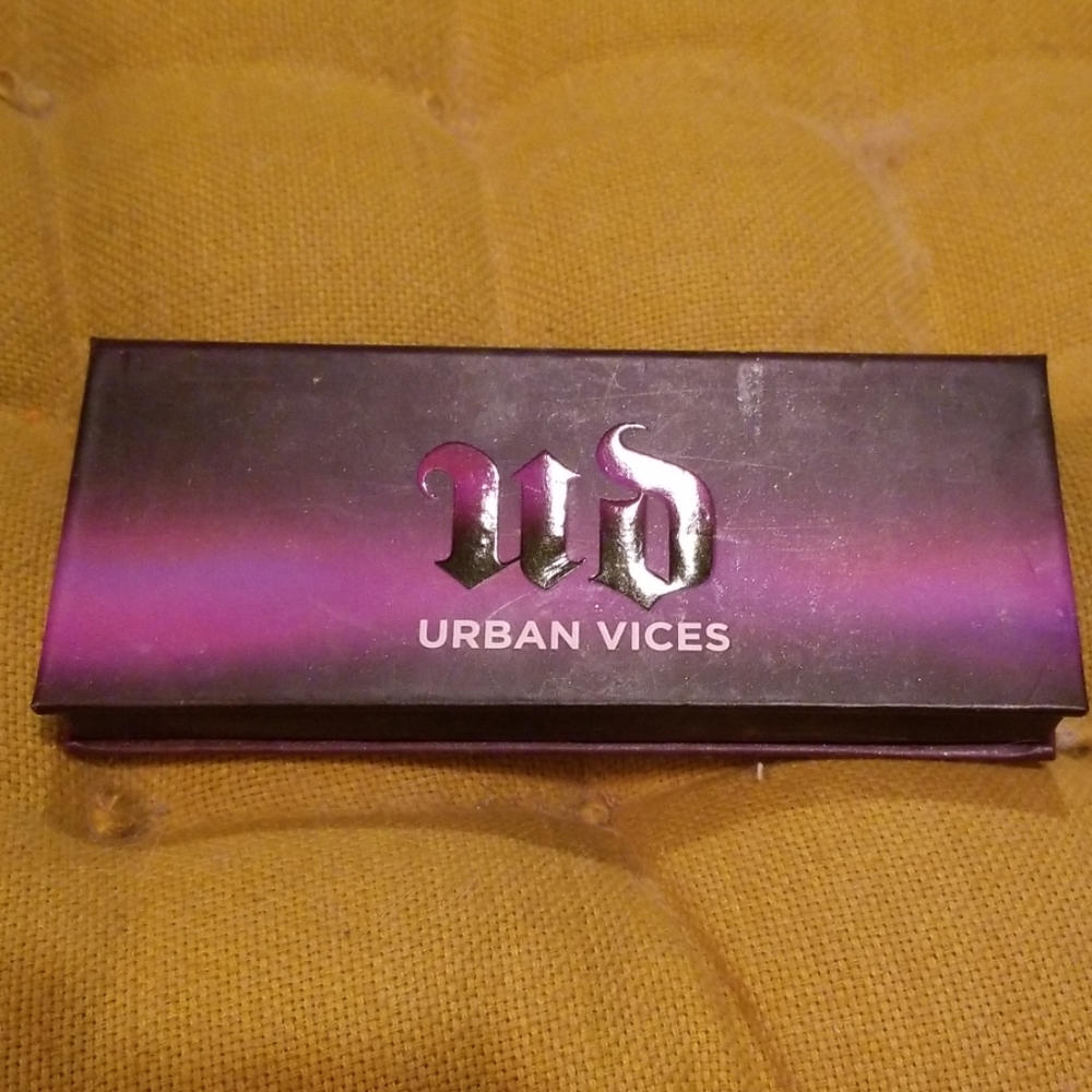 Urban decay urban vices pallet